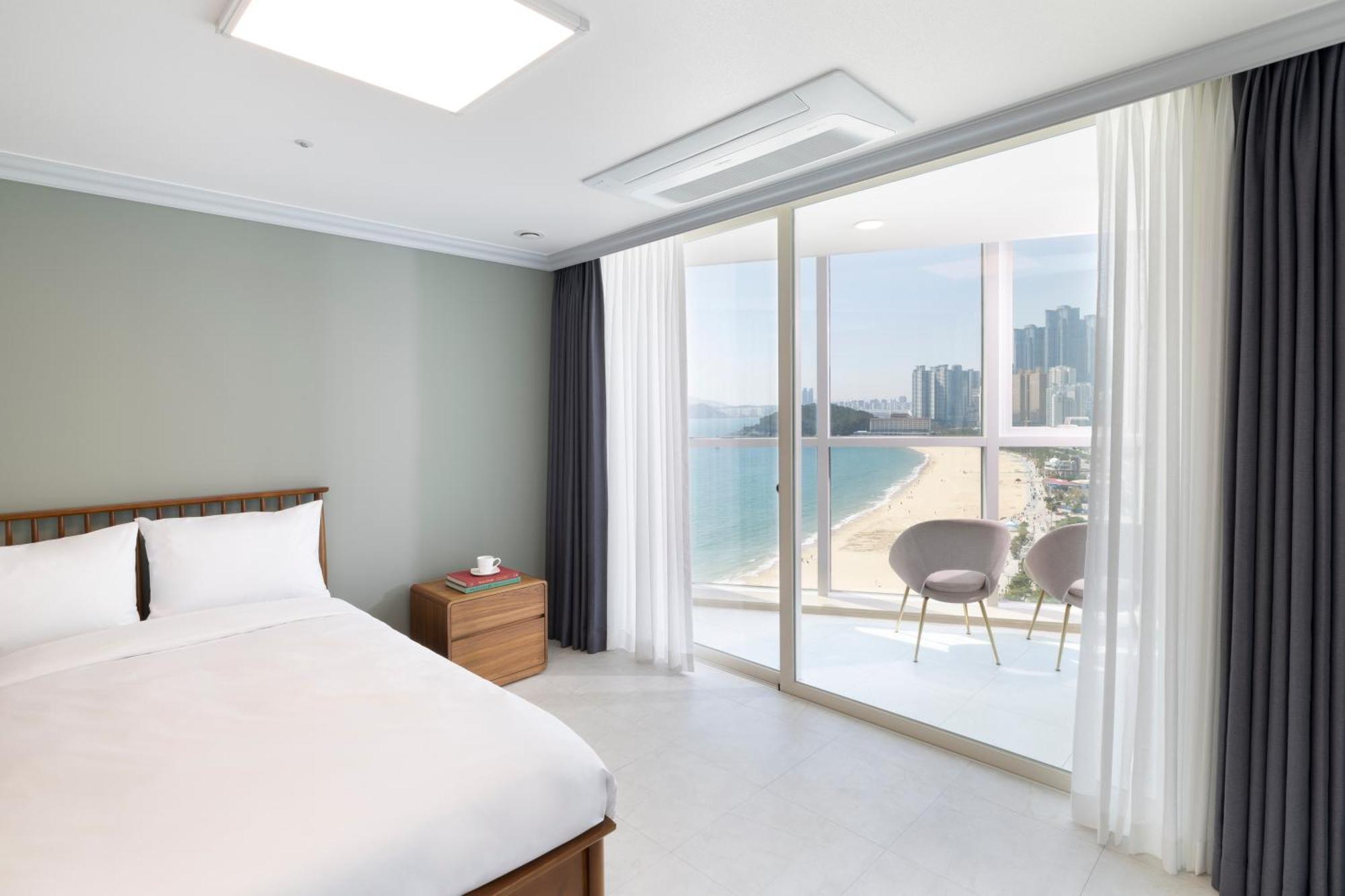 Pale De Cz Condo Busan Exteriör bild