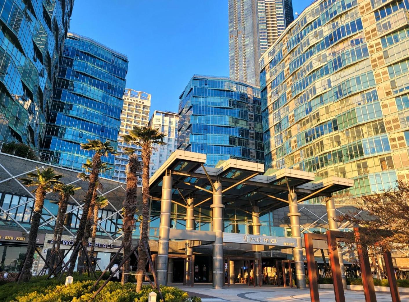 Pale De Cz Condo Busan Exteriör bild